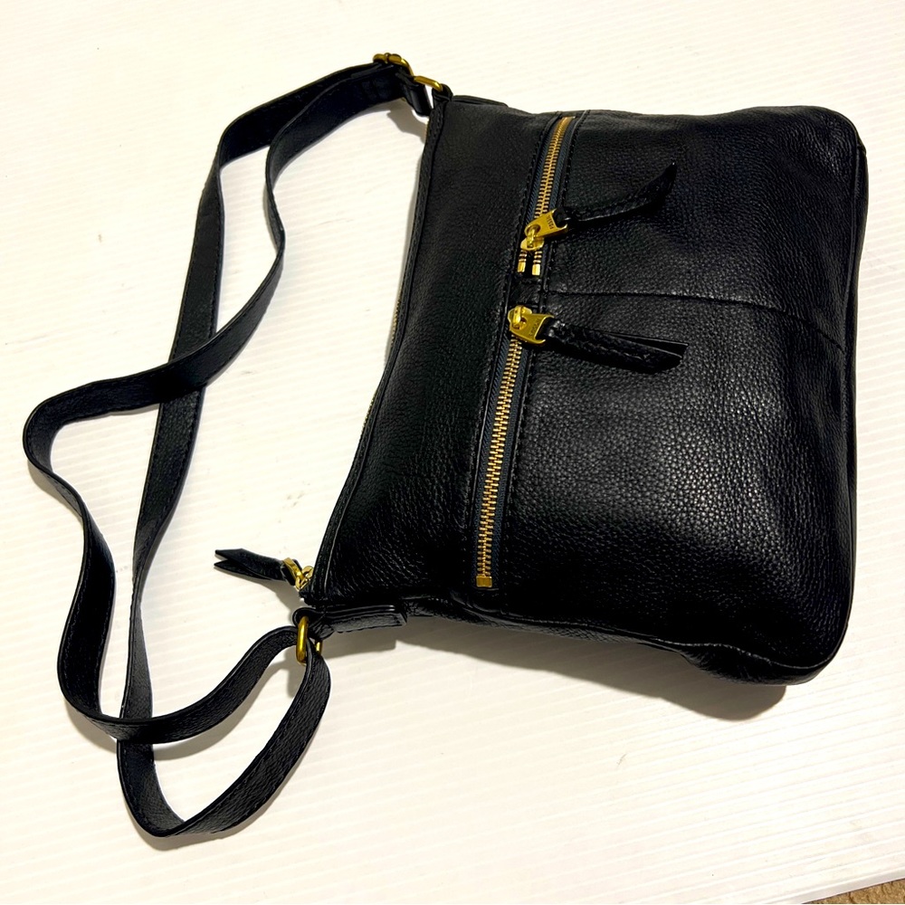 Fossil Leather Adjustable Crossbody Purse Bag Black Old English Brass Hardware